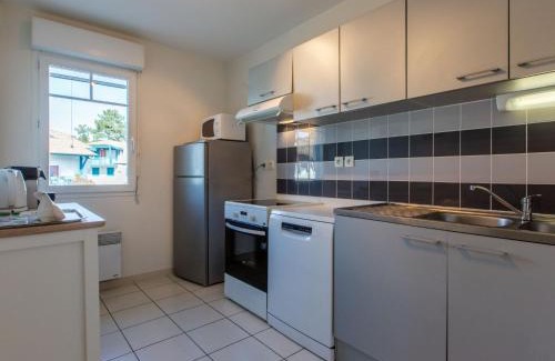 Capbreton Apartamento | Apartment Les Berges Landaises-5 by Interhome