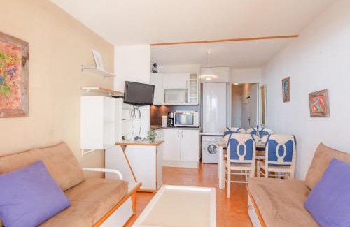 La Nartelle Apartamento | Apartment Les Coteaux de la Nartelle-3 by Interhome