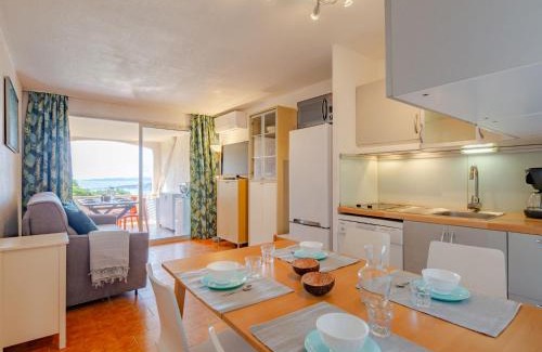 La Nartelle Apartamento | Apartment Les Coteaux de la Nartelle-20 by Interhome