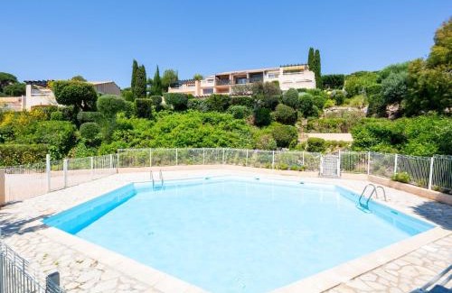 La Nartelle Apartamento | Apartment Les Coteaux de la Nartelle-23 by Interhome