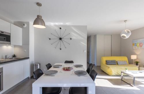 Rotheneuf-Le Pont Apartamento | Apartment Les Cyprès by Interhome
