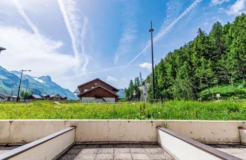 Les Boisses Apartamento | Apartment Les Olympiques - Tignes 1800-4 by Interhome