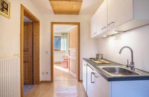 Monguelfo Apartamento | Apartamento "Lettnerhof BnB 4" con vistas a la montaña, Wi-Fi y terraza
