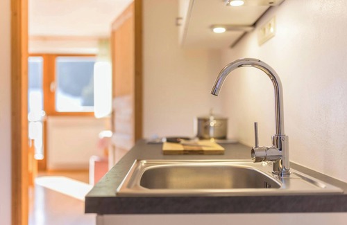 Monguelfo Apartamento | Apartamento "Lettnerhof BnB 4" con vistas a la montaña, Wi-Fi y terraza