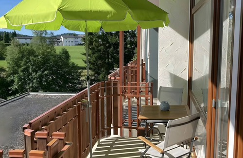 Schluchsee Apartamento | Apartamento 'Lieblingsplatz Mit Indoor Pool' con terraza compartida, jardín compartido y Wi-Fi