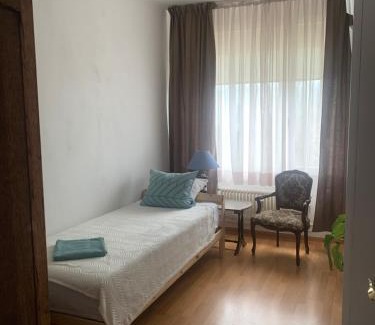 Linkeroever Apartamento | Apartment Linkerover- City Centre & Cathedral view