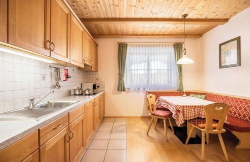 Corvara in Badia Apartamento | Apartamento 'Lisüra Cir' con vistas a la montaña y Wi-Fi