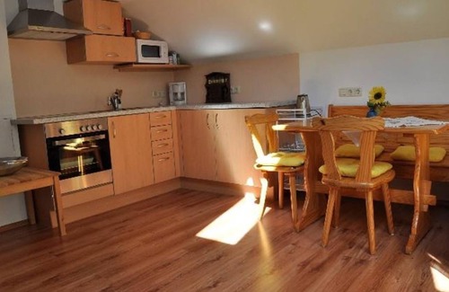 Windischgarsten Apartamento | Apartamento / sala de estar / ducha, WC - Haus Schober