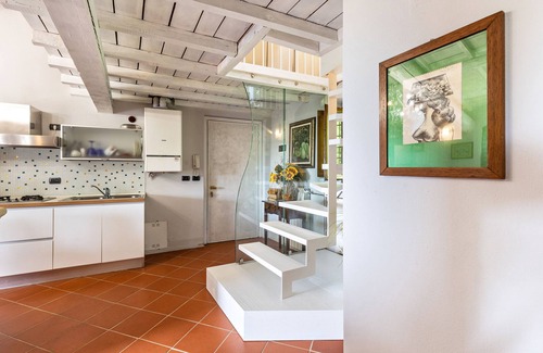 Cola Apartamento | Apartamento Lobram Castel con vistas al lago, piscina compartida y Wi-Fi