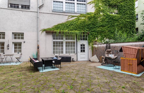 Ostviertel Apartamento | Apartment 'Loft Mit Whirlpool, Sauna, Billard' with Private Garden and Wi-Fi