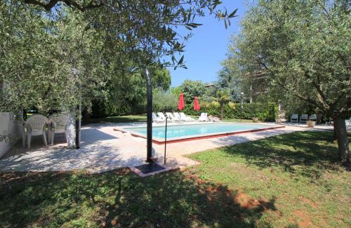 Vrvari Apartamento | Apartment Lorena with pool