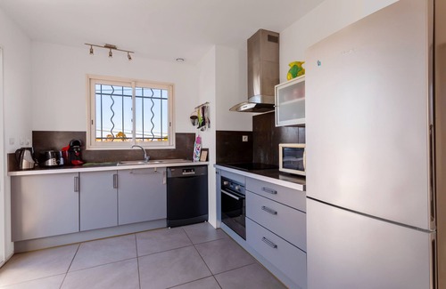Elne Apartamento | Apartamento 'Los Aglanoz - 5 Personnes' con vistas a la montaña, Wi-Fi y aire acondicionado