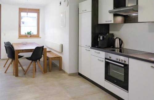 Emberg Apartamento | Apartment Luxner-6 by Interhome