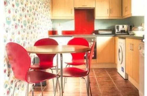 Clondra Apartamento | Apartamento-Lujoso-Baño Privado-1B