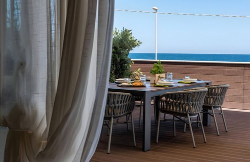 Municipio 1 Apartamento | Apartamento 'Luxury Terrazza' con vistas al mar, Wi-Fi y aire acondicionado