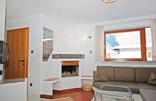 Ried im Oberinntal Apartamento | Apartment Mader by Interhome