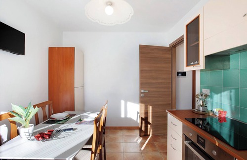 Aosta Apartamento | Apartamento "Maison Étoile - Stella" con vistas a la montaña, balcón y Wi-Fi