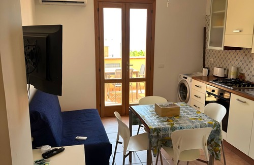 Macari Apartamento | Apartamento 'Makari' con Vista al Mar, Wi-Fi y Aire Acondicionado