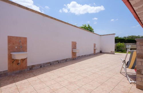 Borgagne Apartamento | Apartamento 'Mamba House 3' con terraza privada, jardín compartido y aire acondicionado