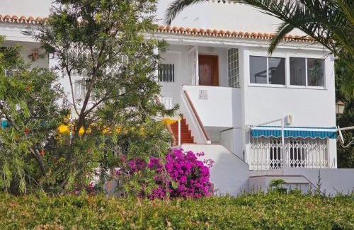 Torrox Costa Apartamento | Apartment Mango with Terrace near the Sea, two minutes from the beach