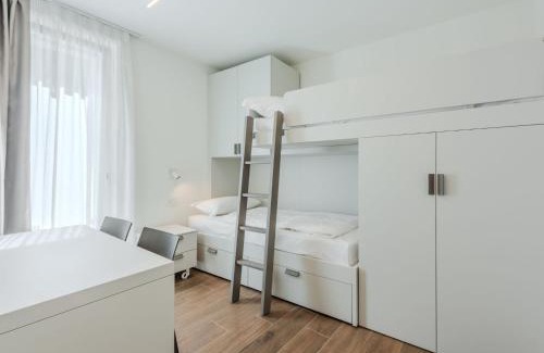 Pinzolo Apartamento | Apartment Maria by Interhome