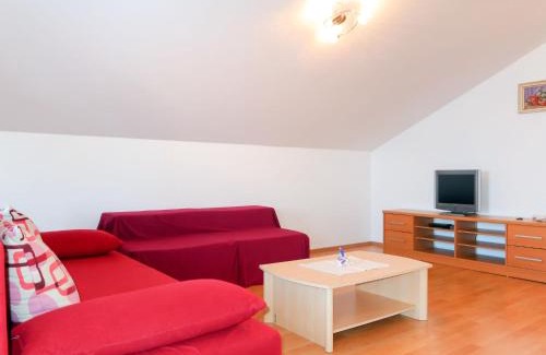 Vrbnik Apartamento | Apartment Marija-3 by Interhome