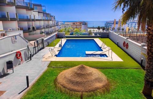 Los Llanos Apartamento | Apartment Marinsa Beach- Sea View-Roof terrace by Interhome