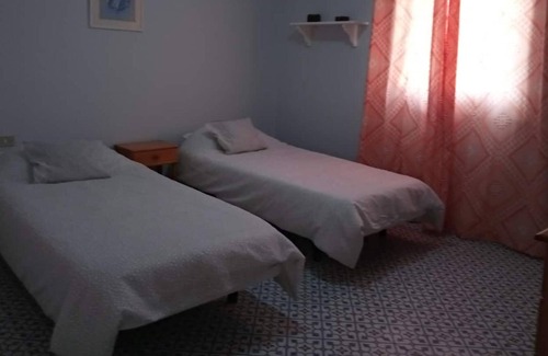 Las Cuevas Apartamento | Apartamento "Marisa home Tenerife" con vistas a la montaña, Wi-Fi y terraza