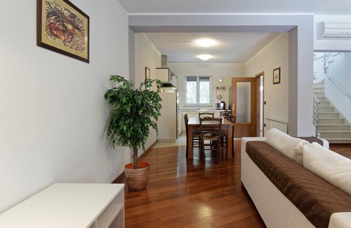 Umag Apartamento | Apartment Maritea - Three Bedroom App with Pool