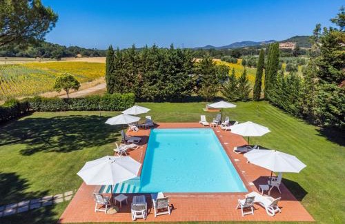 Suvereto Apartamento | Apartment Marrone by Interhome