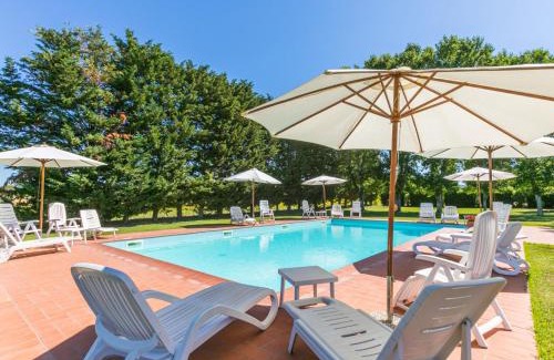 Suvereto Apartamento | Apartment Marrone by Interhome