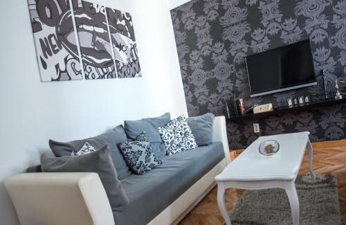 Slavija Apartamento | Apartment Marshall Resavska