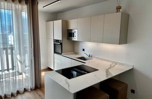 Laives Apartamento | Apartamento 'Maso Renner 8' con vistas a la montaña, Wi-Fi y aire acondicionado