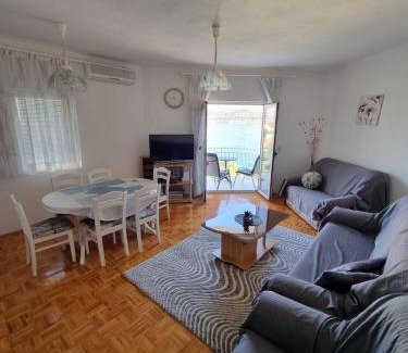 Mastrinka Apartamento | Apartment Matej