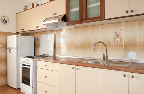 Barbat na Rabu Apartamento | Apartamento Matius by Interhome