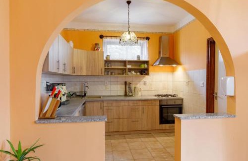 Balatonlelle Apartamento | Apartment May by Interhome