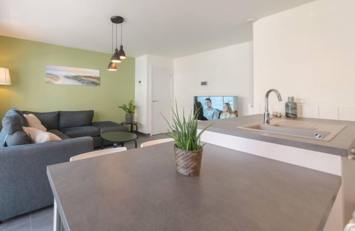 Bredene Apartamento | Apartamento Medano by Interhome