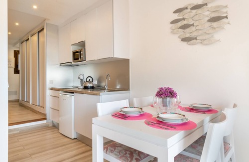 Cala Ferrera Apartamento | Apartamento 'Medusa' con vistas al mar, Wi-Fi y aire acondicionado