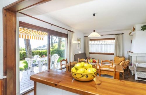 Pals Apartamento | Apartment Melis II M3 by Interhome