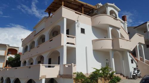 Metajna Apartamento | Apartment Metajna 4120c