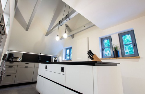 Brilon Apartamento | Apartamento 'Michels Mühle - Pitt Sin Atelier' con terraza privada, jardín privado y Wi-Fi