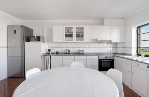 Mira Apartamento | Apartamento 'Mira Holidays' con balcón y Wi-Fi