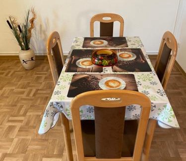 Philippinenhof-Warteberg Apartamento | Apartment mit Blick auf Herkules mit Parkplatz