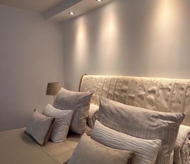 Hessisch Oldendorf Apartamento | Apartment mit Sauna und Kamin