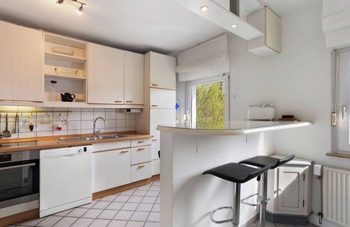 Rheda Apartamento | Apartamento 'Mit 100qm' con terraza compartida, jardín compartido y Wi-Fi