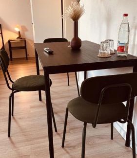 Weiden in der Oberpfalz Apartamento | Apartment mit Netflix - Parken - Küche - Bad