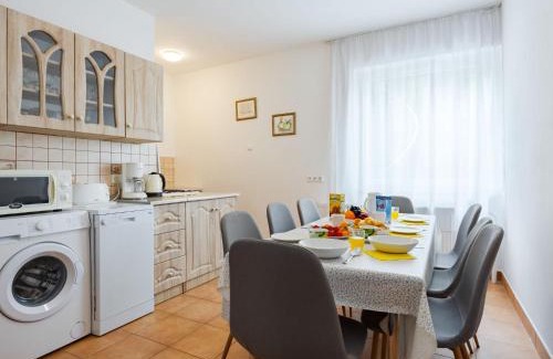 Balatonszemes Apartamento | Apartment Moni 1 by Interhome