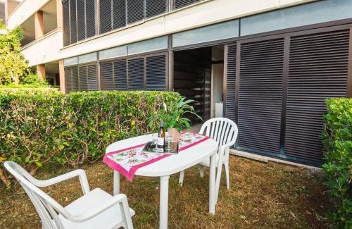 Marina di Bibbona Apartamento | Apartment Mono Garden-2 by Interhome