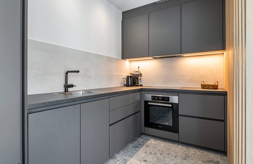 Valdaora di Mezzo Apartamento | Apartamento 'Mountain Meadows Apt 1' con vistas a la montaña, terraza privada y Wi-Fi