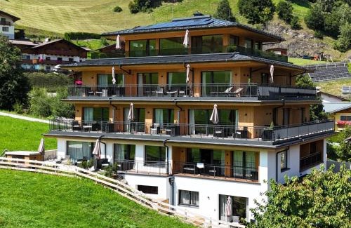 Grossarl Apartamento | Apartment Mountain Suite Nr 201 by Interhome